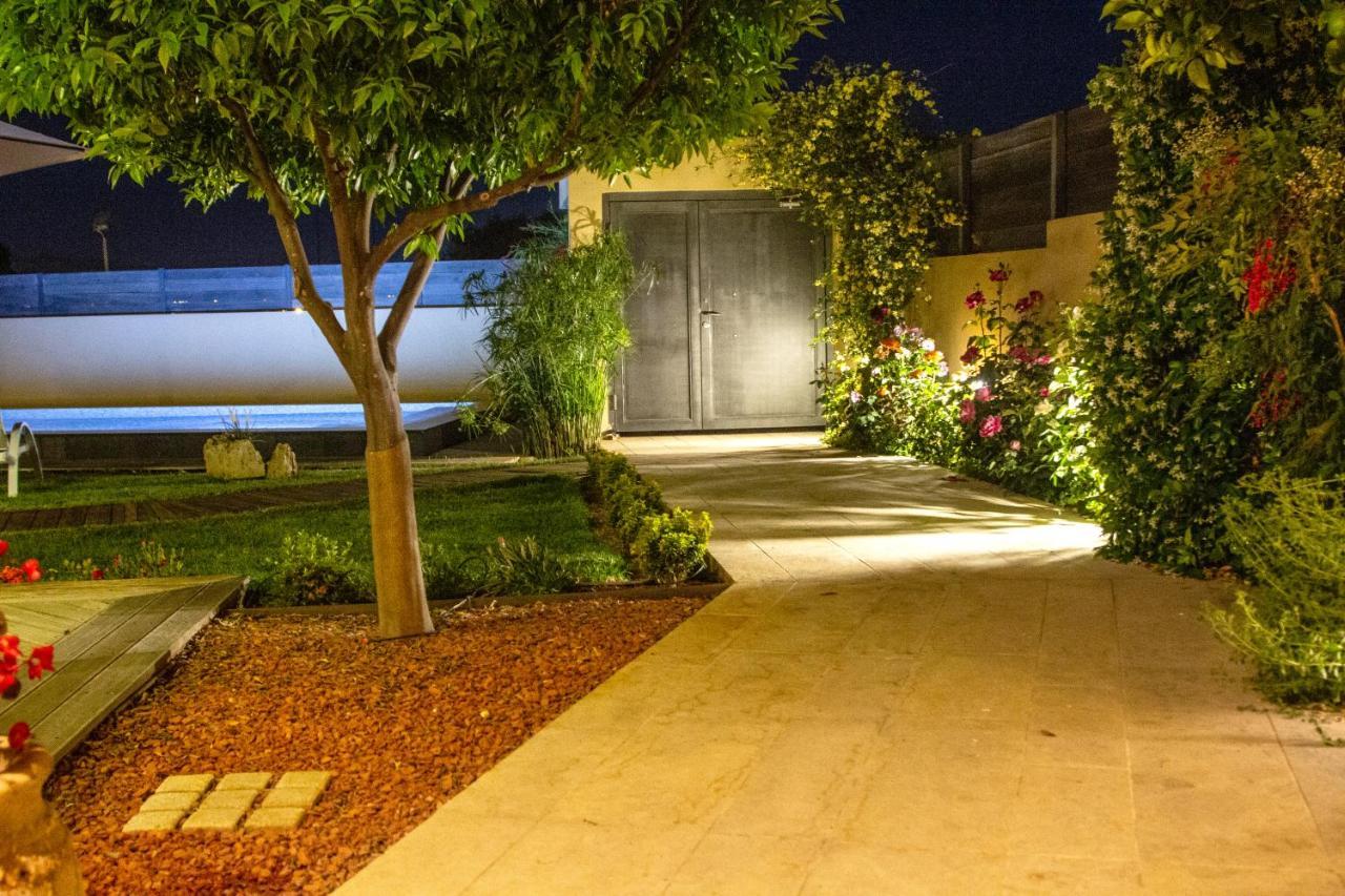 Lida Garden Loft Villa Anavyssos Luaran gambar